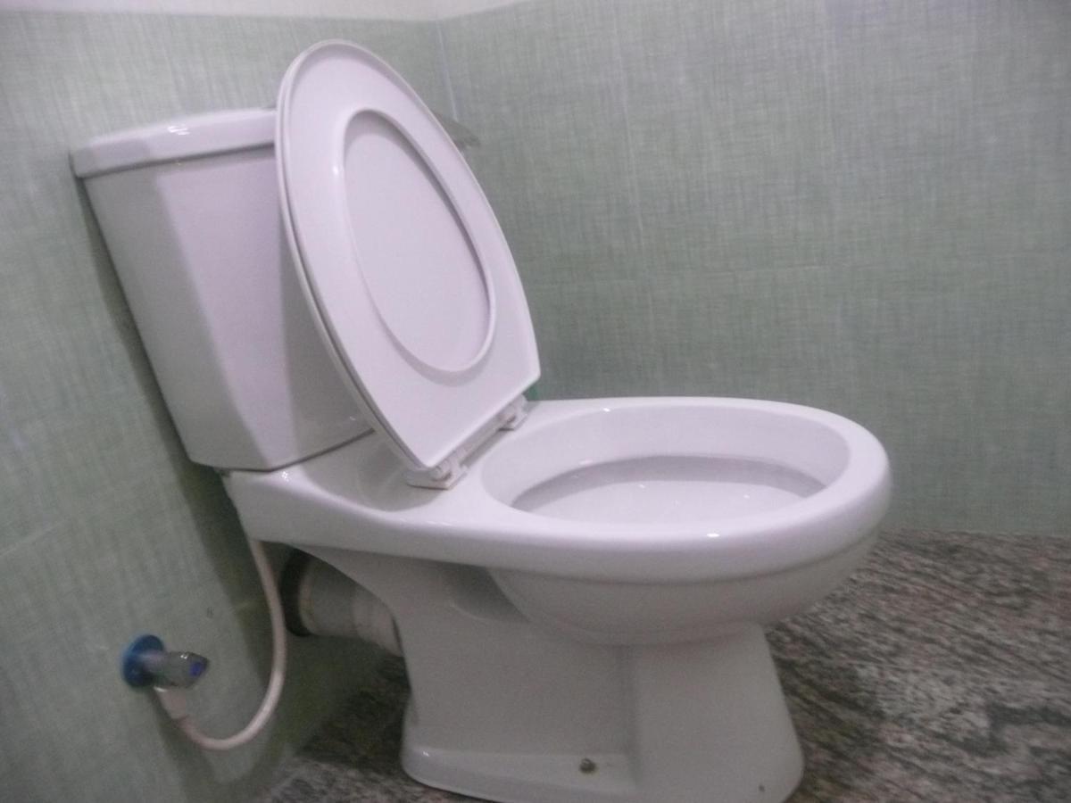 Hotel Nimjaya 达瓦拉维 外观 照片